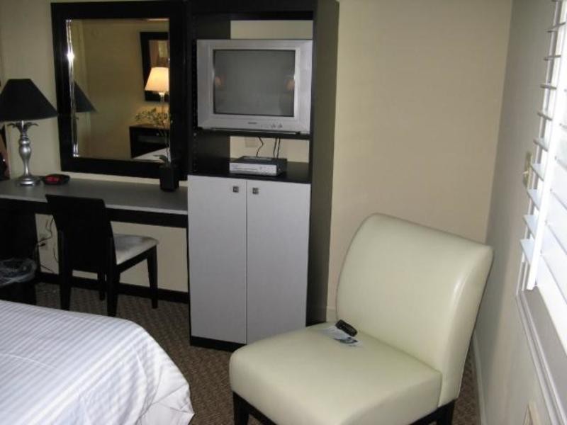 Sole' Inn and Suites Visit Pensacola