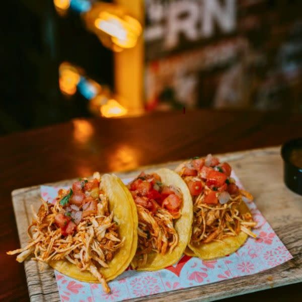 Senor Frog’s Visit Pensacola