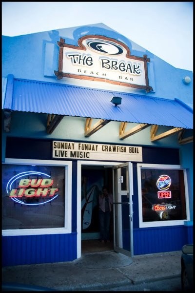 Tie Break Beach Bar