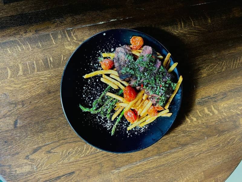 The Burrow | Visit Pensacola